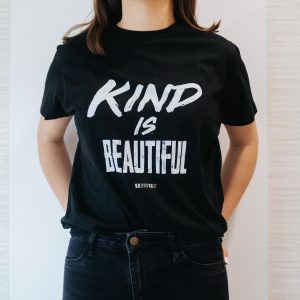 Tricou Kind is beautiful - Negru